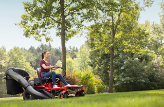 Troy-Bilt Mustang Z42 Zero-Turn Mower | 42 in | 725cc Twin-Cylinder KOHLER Engine | Dual Hydrostatic Transmissions